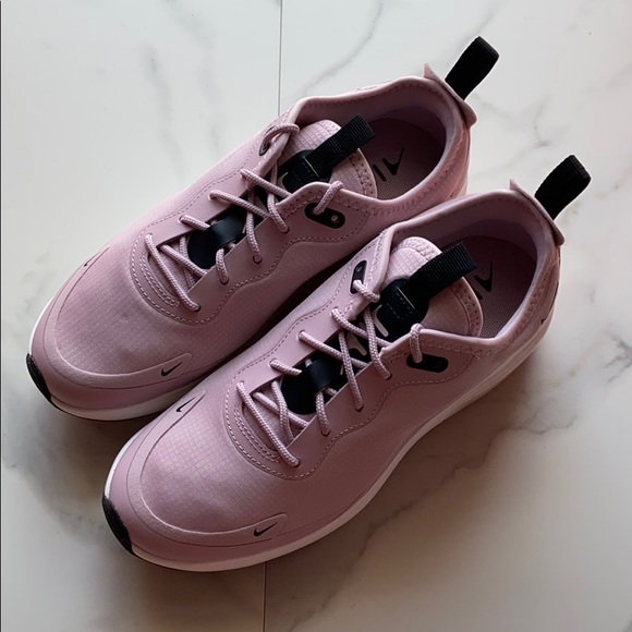 NWT Nike Air Max DIA - Picture 3 of 8